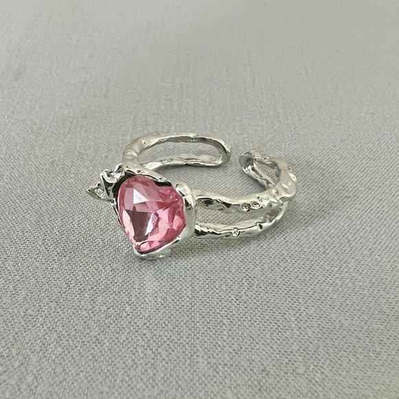 Jewelry - NEW Silver Plated Adjustable Ring with Pink Heart Gem